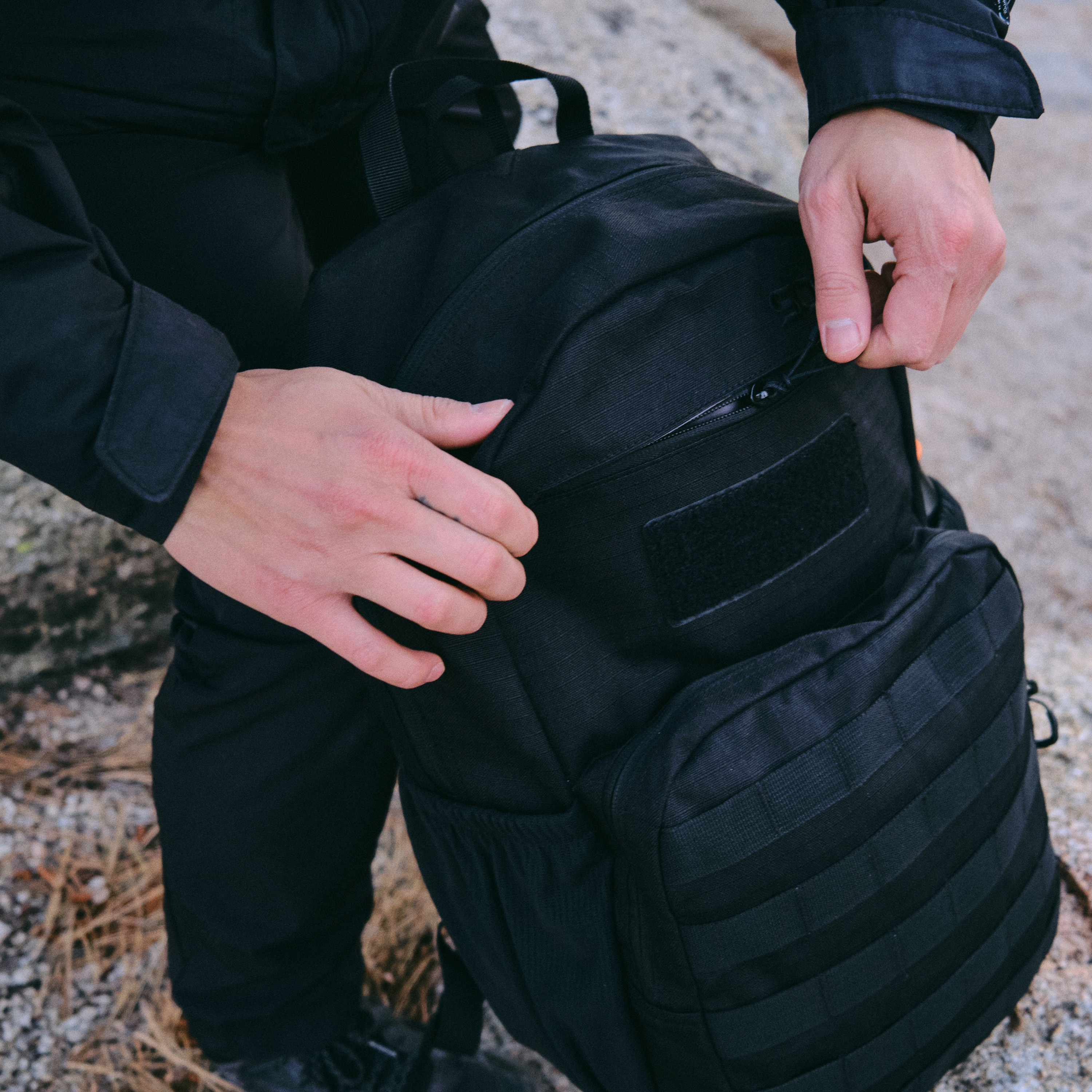 SOG Mission 26L Backpack photo 5