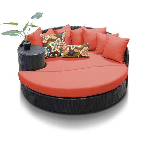 Bowery Hill Round Patio Wicker Daybed in Orange