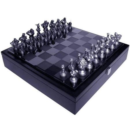 Street Fighter 25th Anniversary Resin Chess Set w/ Game (Best Fighter Plane Games For Android)