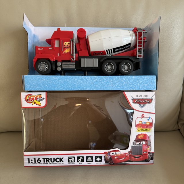 Camión de Bomberos Mcqueen de Toy Story de Disney, Simulación de Metal Fundido a Presión con Luz y Música, Vehículo de Rescate de Ingeniería, Juguete para Niños, Camión de Bomberos
