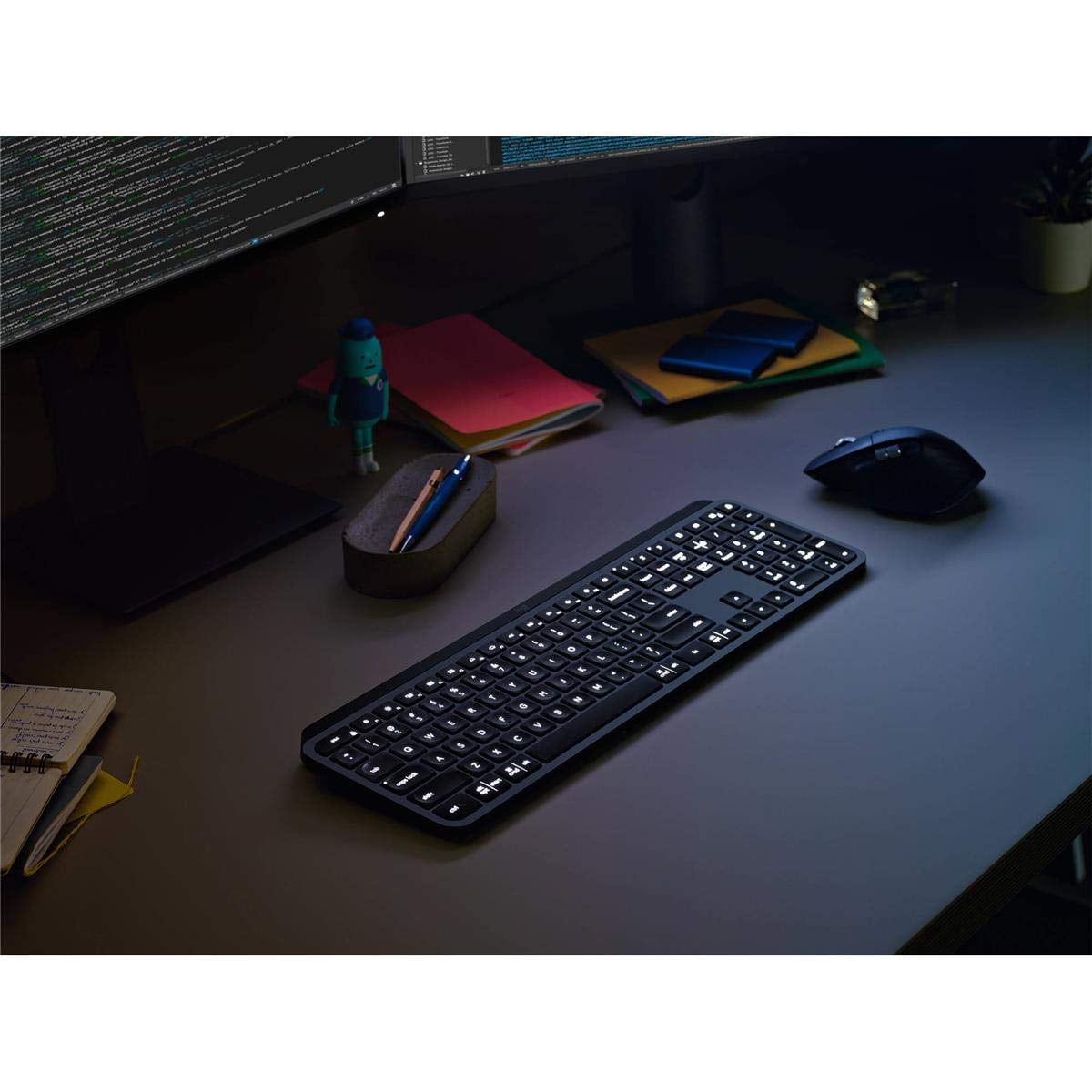新品 Logitech MXKeys Wireless Illuminated Logitech MX Keys Wireless Illuminated Keyboard for Business