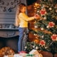 thumbnail image 5 of 24pcs Flores de Navidad, Flores de Navidad Artificiales, Árbol de Navidad con Purpurina, Flores Artificiales de Navidad, Navidad con Purpurina, 5 of 6