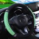 thumbnail image 1 of Funda para volante de coche con diamantes de colores tridimensionales bordados en cuero sin anillo interior adecuada para mujeres de 14,5 a 15 pulgadas, 1 of 5