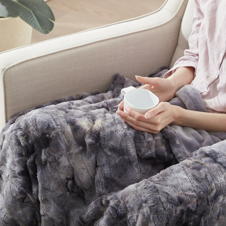 Westinghouse Indigo Heated Blanket Cheetah Print Heated Blanket