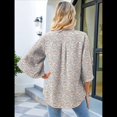 thumbnail image 4 of Blusas de Mujer con Mangas 3/4 y Cuello en V Holgado con Estampado de Pétalos de , Blusas de Trabajo de Negocios Floral M, 4 of 7