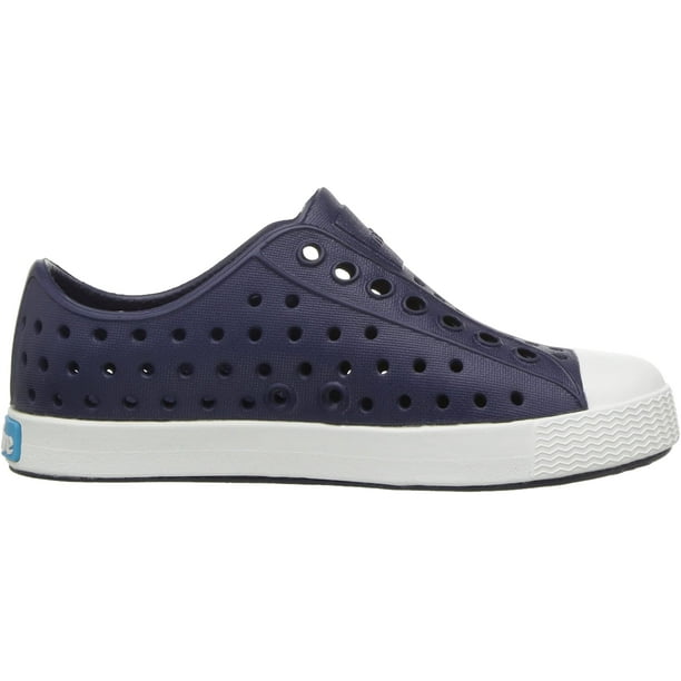 Native shoes shop size 6