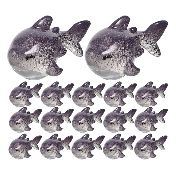 GOOHOCHY 30 figuras de tiburón en miniatura, bonsái, decoración de animales, mini tiburón de resina.
