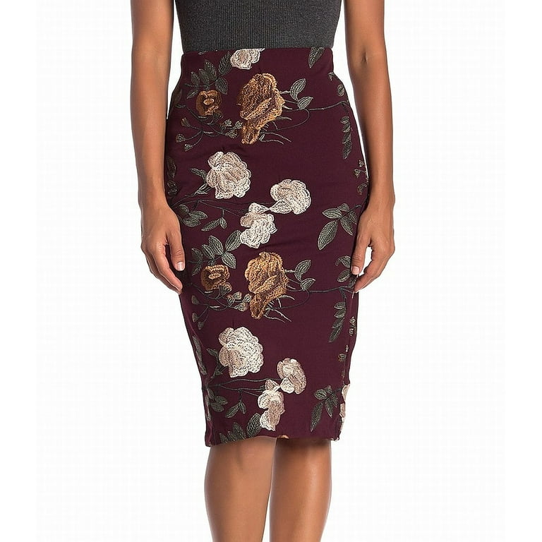 Embroidered top pencil skirt