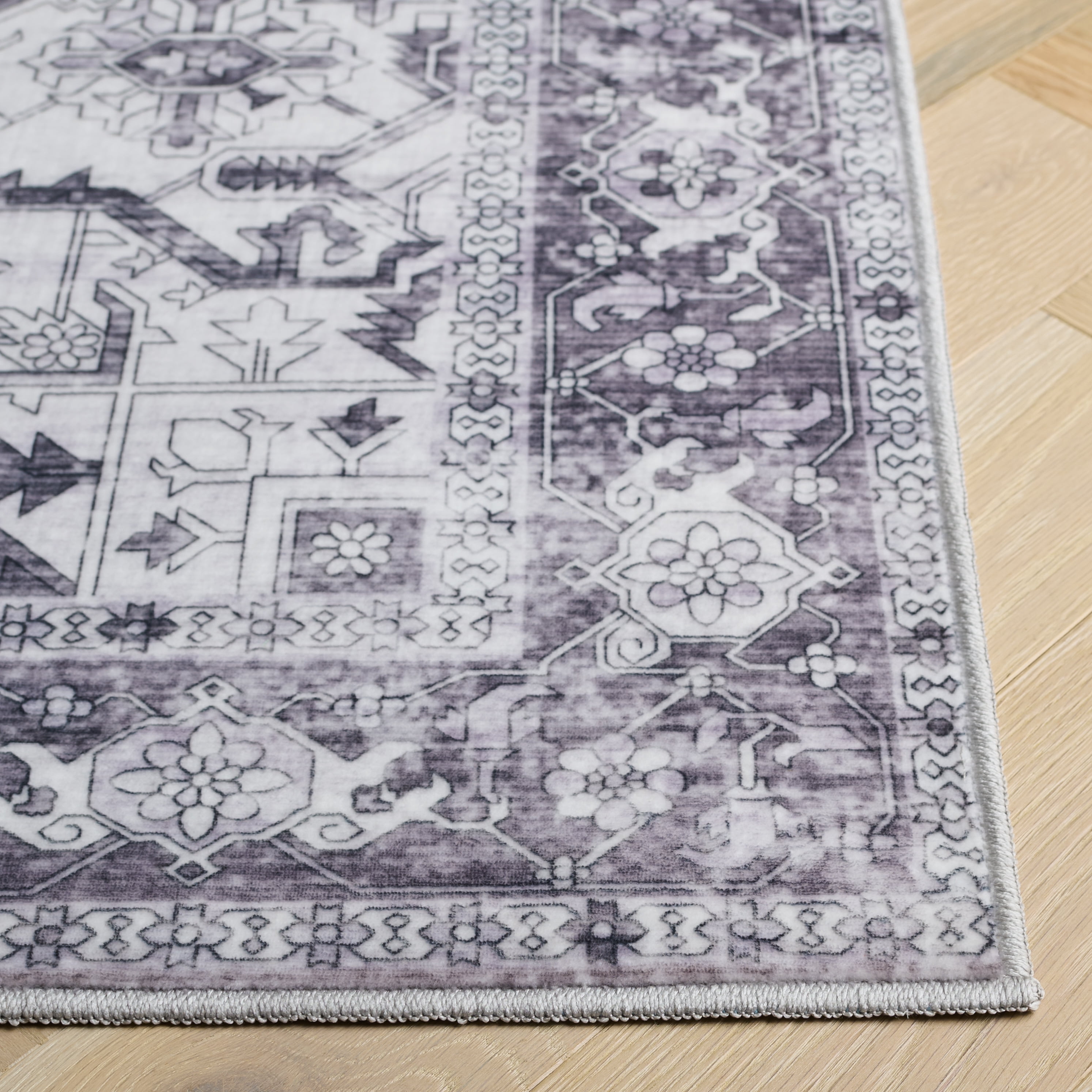 SAFAVIEH Arizona Rhine Oriental Machine Washable Area Rug, Beige/Gray, 5' x 7'