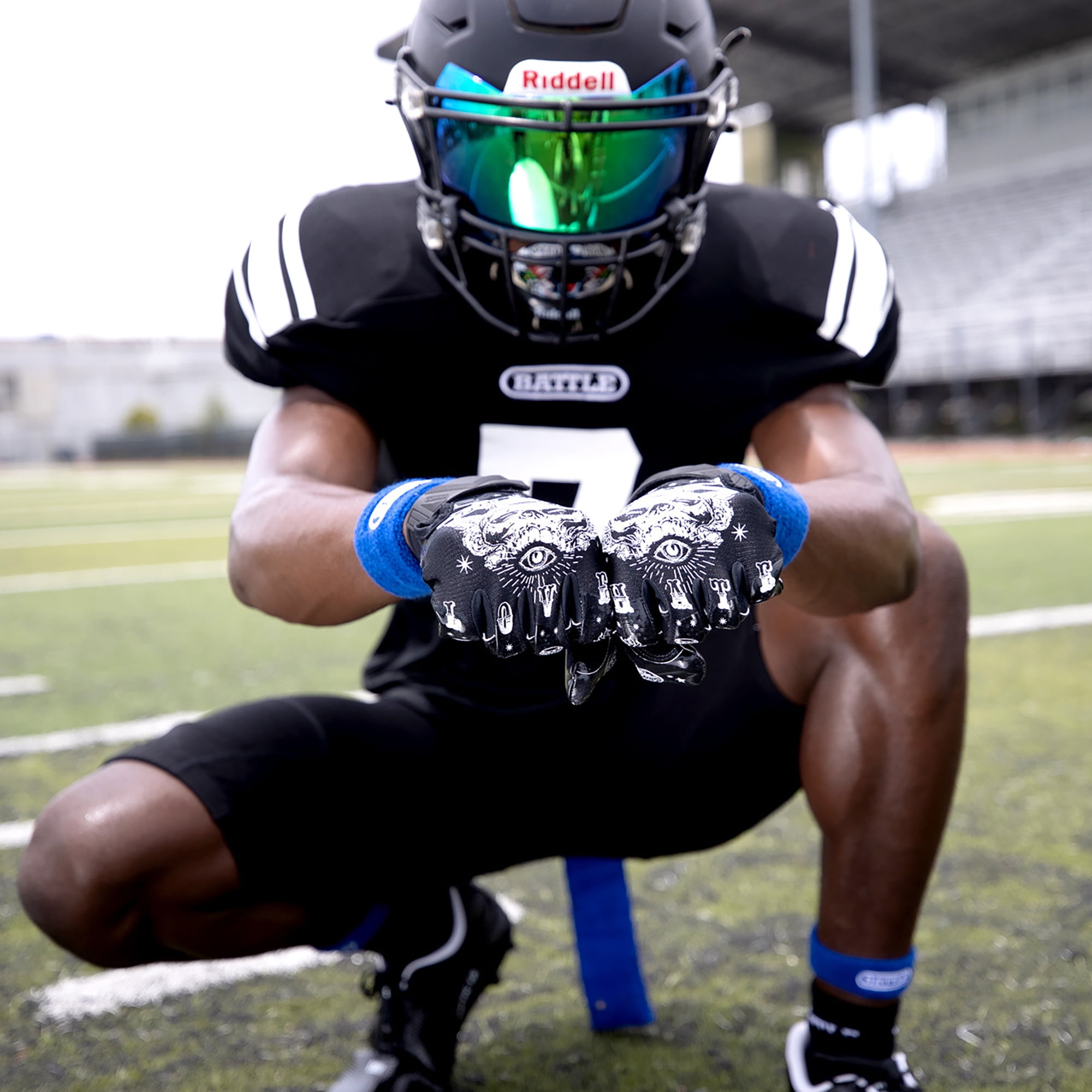 Battle Sports Youth Speed Freak Cloaked Football Receiver Gloves - XL - Black