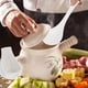 thumbnail image 5 of Juego de 1 cuchara grande de cerámica para sopa, cuchara de cerámica para arroz y cuchara para gachas con soporte para cuchara., 5 of 8