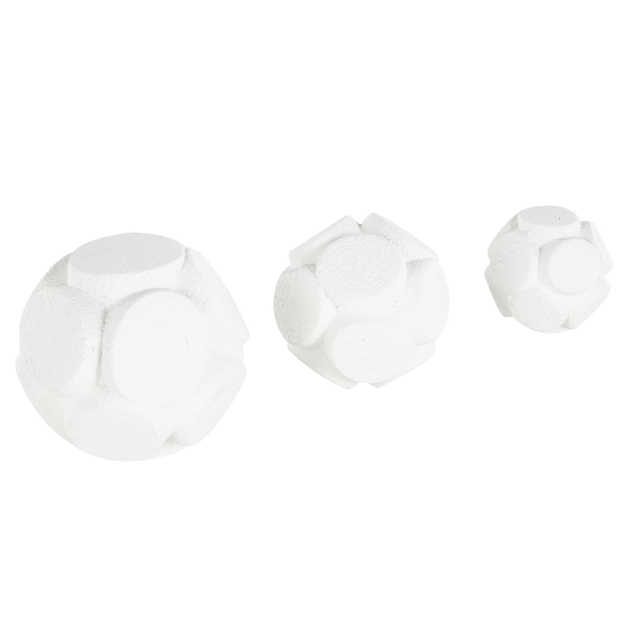 DecMode White 5" Textured Resin Orbs & Vase Filler with Varying Sizes (3 Count)