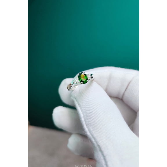 Natural Tsavorite Ring in 925 Sterling Silver | Oval Green Gemstone Ring for Women | Elegant Fine Jewelry Gift