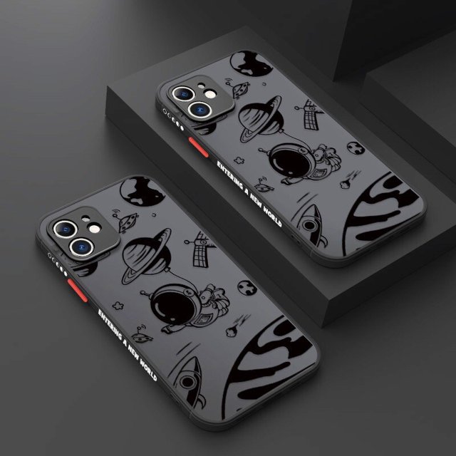 Astronaut Acrylic Clear Case For iPhone 13 14 Pro Max 12 11 Pro Max X XS XR 7 8 Plus SE 2020 Luxury Matte Cartoon Back Cover