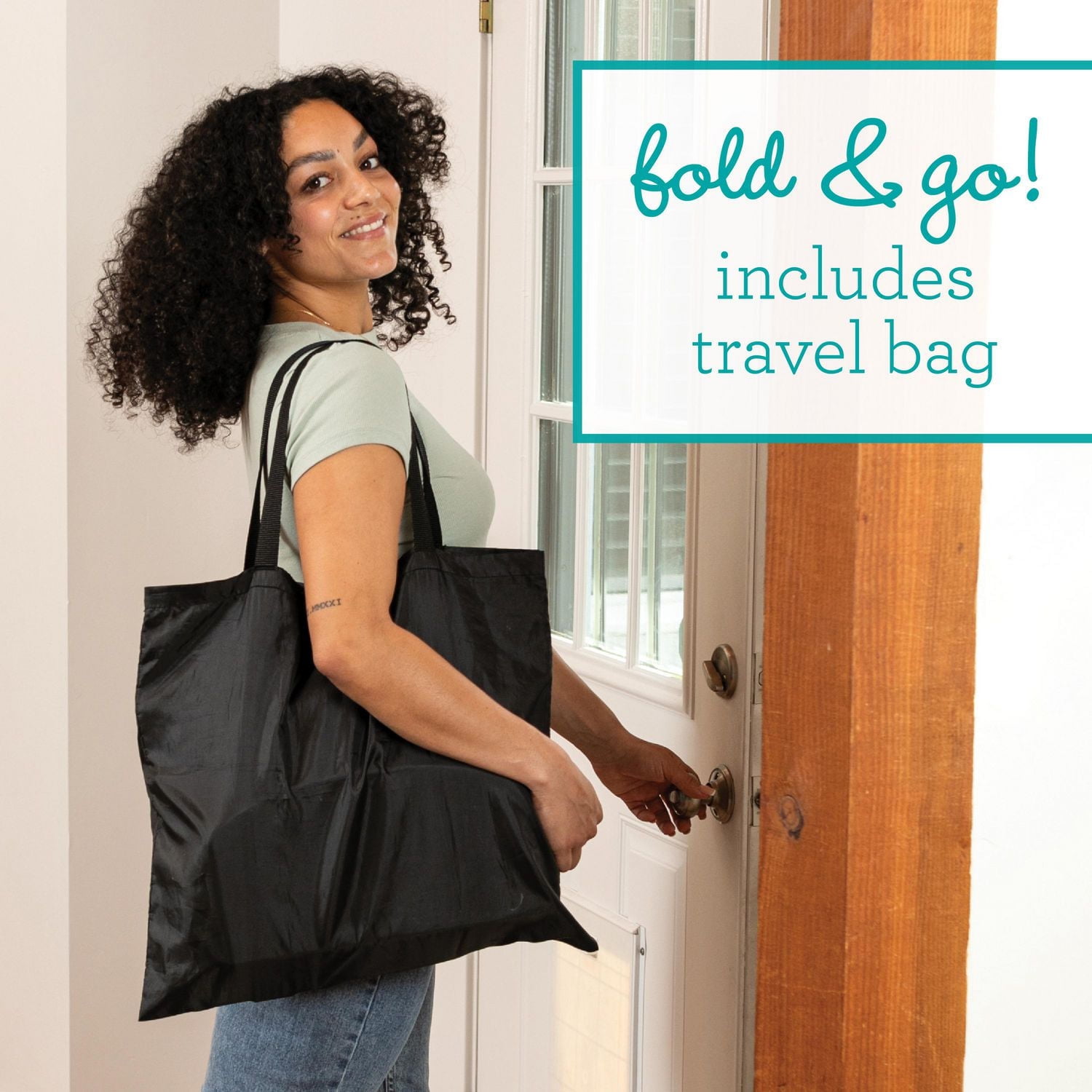 Infantino Le rehausseur de voyage ultime Rehausseur de chaise haute pliable