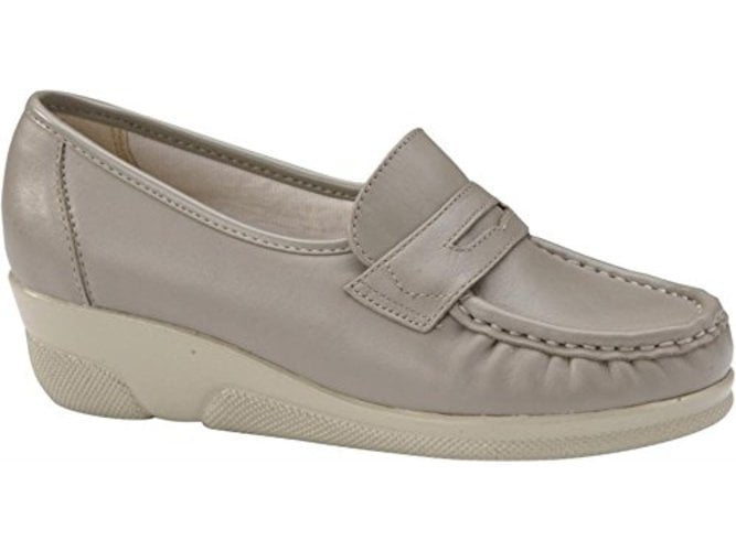 soft spot shoes near me