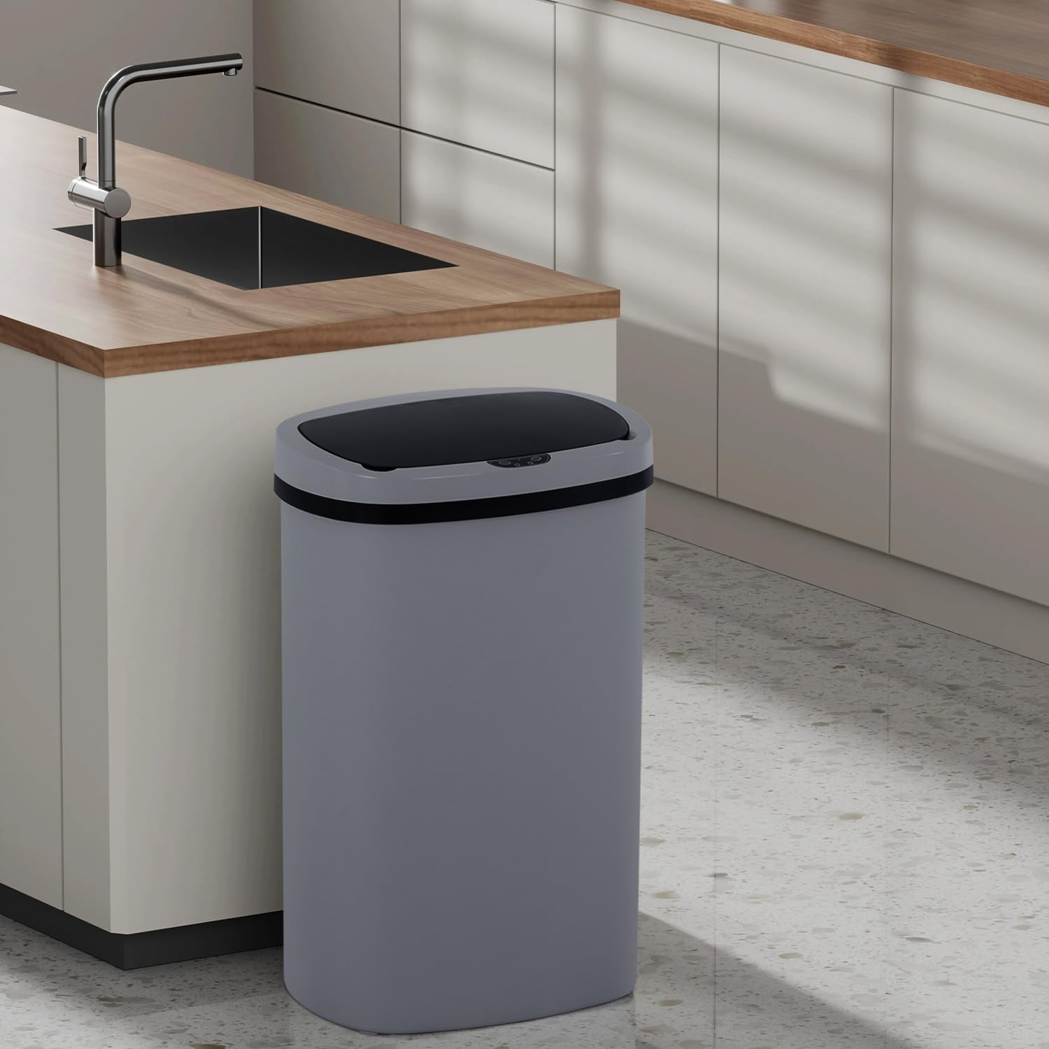 BestOffice 13 Gallon Plastic Touchless Kitchen Trash Can with Motion Sensor for Indoor Use(Gray)