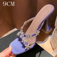 thumbnail image 1 of 2024 Fée Chaussures Strass Fleur Talons Hauts Tête Carrée de Femme Croisée à l'Extérieur Portant des Pantoufles Gg, 1 of 7