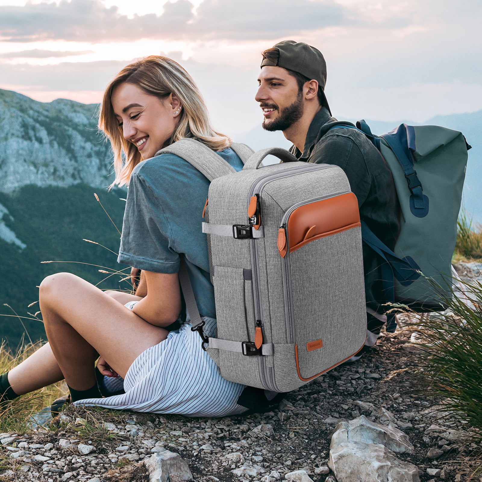 UKEIN Travel Backpack for Men & Women Carry On Backpack Flight Approved Expandable 42L Waterproof Anti-Theft Personal Item Backpack with Packing Cubes and Shoe Pocket