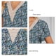 thumbnail image 5 of Blusa de encaje de guipur con flores azules, escote en V y mangas cortas tipo pétalo, perfecta para citas de mujeres, 5 of 6