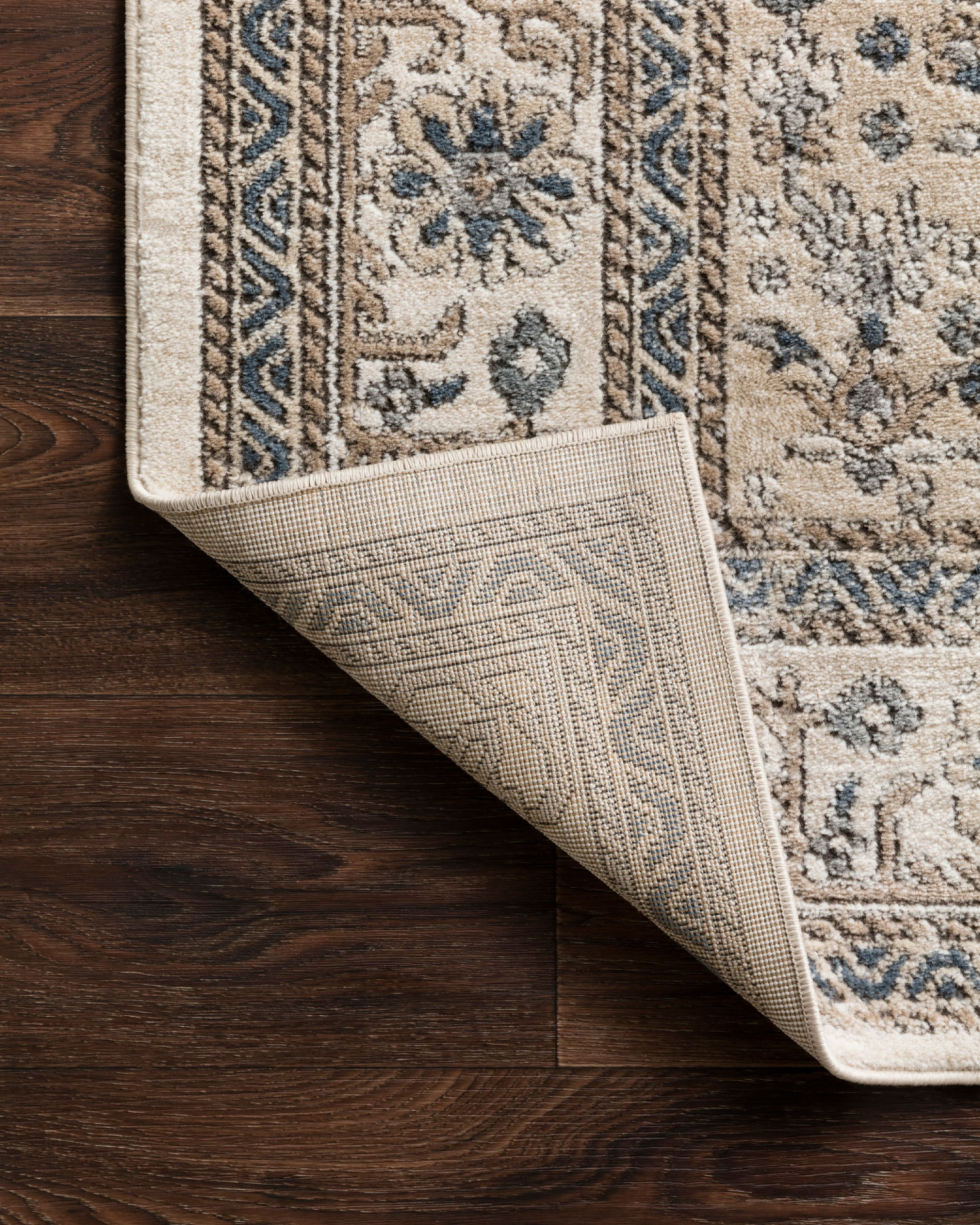 Loloi Teagan Oatmeal / Ivory 6'-7" x 9'-2" Area Rug