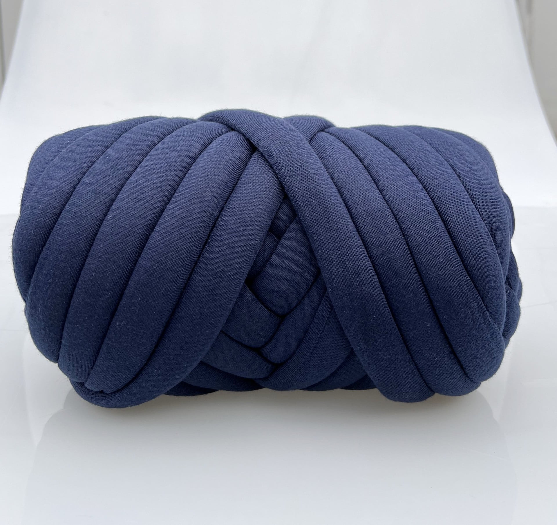 Chunky Wool Yarn Super Soft Tube Bulky Giant Yarn Thick 55 Yards for Arm Knitting Roving Pet Bed and Bed Fence Braided Knot DIY Crocheting Navy Blue