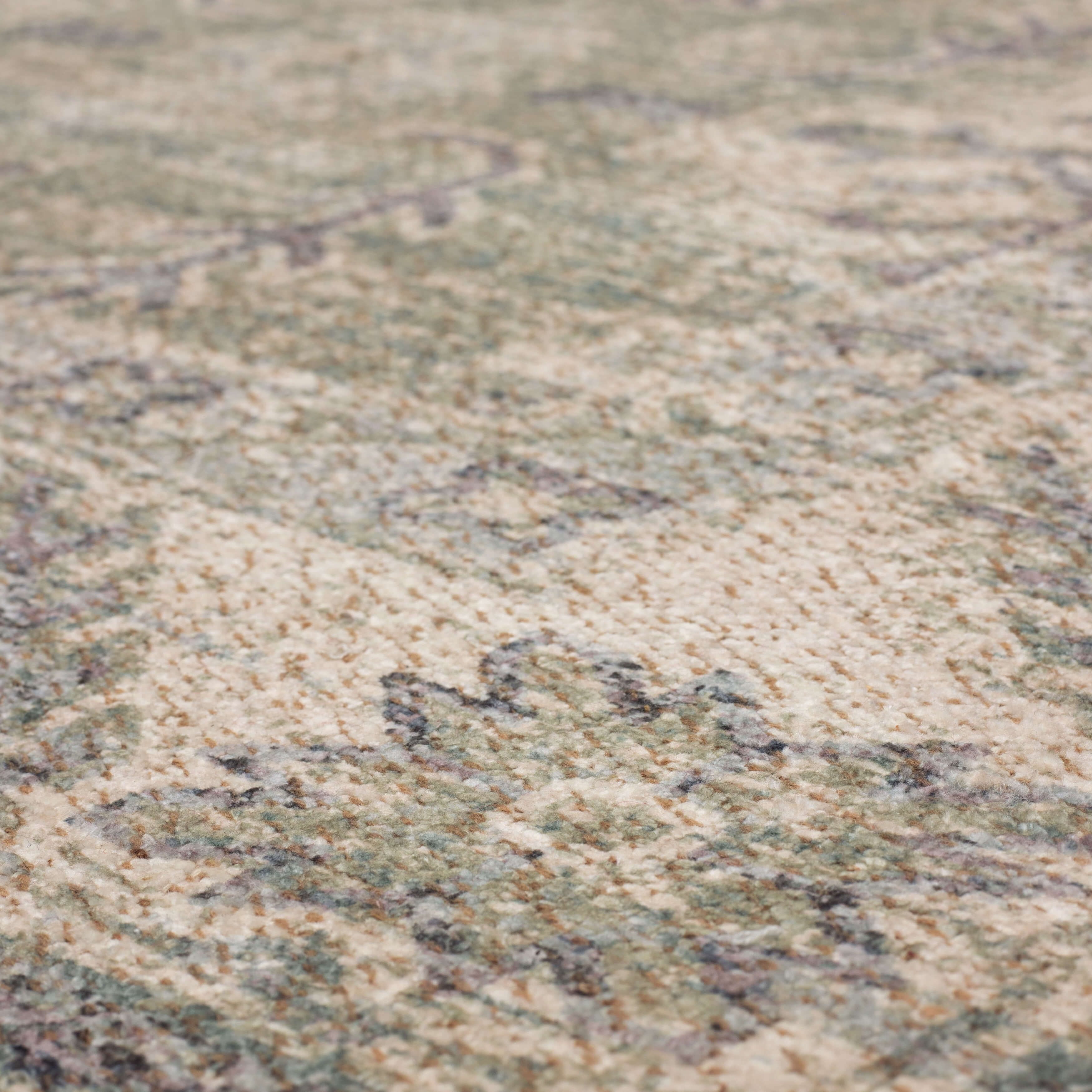 Mainstays Zula Acacia Low Pile Stain/Fade Resistant Polyester Indoor Accent Rug, Green, 2'6" x 3'9"