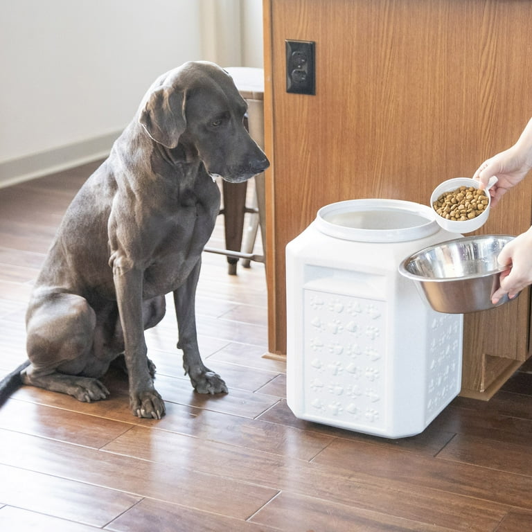 Gamma2 Outback Vittles Vault Plus Pet Food Container Gamma2 Outback Vittles Vault Plus Pet Food Container