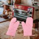 thumbnail image 4 of unbranded 1Par De Cocina Rosa De Poliéster Gruesas Resistentes A Altas Temperaturas Y Vapor, 4 of 6