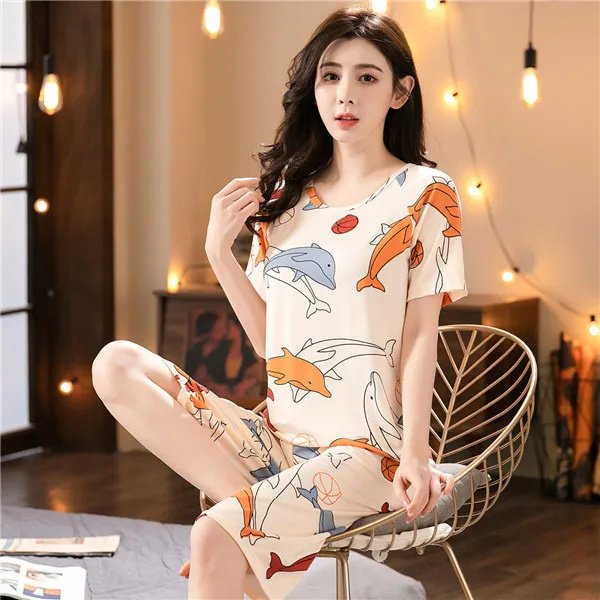 Novedad de verano, pantalones de siete pies de manga corta, ropa de dormir para mujer, versión coreana Simple, ropa holgada de dibujos animados para el hogar, conjunto de dos piezas