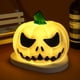 thumbnail image 1 of HBASD - Bonita lámpara LED de calabaza para Halloween, luz nocturna con pilas, juguete novedoso para Halloween (calabaza A), 1 of 8