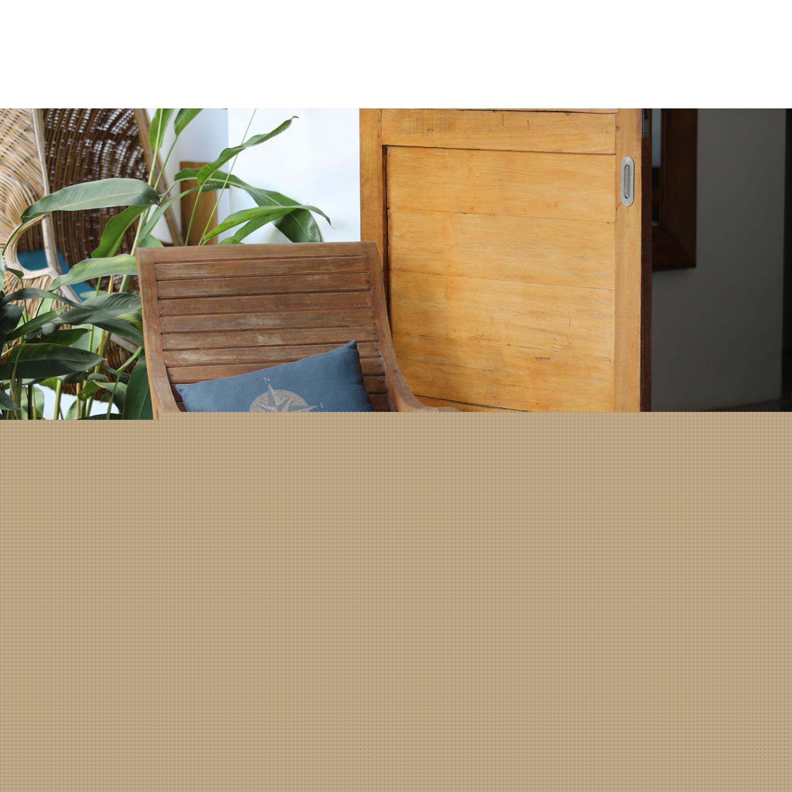 thumbnail image 3 of E by Design Compass Nautical Indoor/Outdoor Lumbar Throw Pillow, 3 of 3