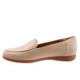 thumbnail image 4 of Trotters Adult Womens Deanna Loafer Flats, 4 of 8