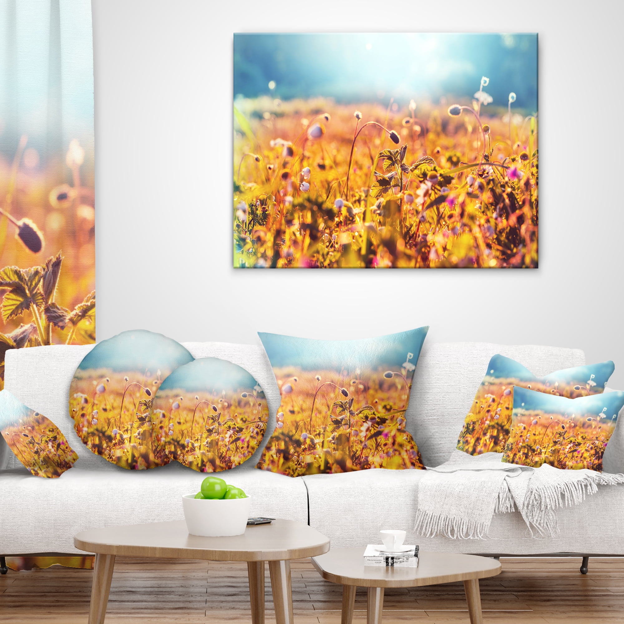 Designart Little Mountain Flowers on Sunny Day - Flower Throw Pillow - 18x18