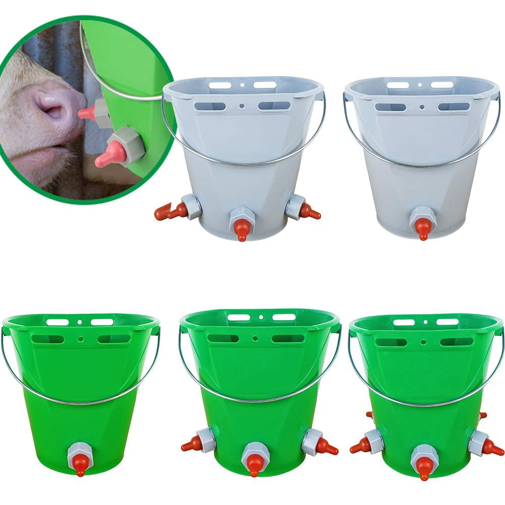 Goat Feeder with Nipple 8L Baby Bottle Bucket for Lambs & Calves 1/3/5 Mouth Sheep Milk Feeder & Plastic Feed Trough Multi-Animal Livestock Nursing Bucket with Scale & Handle