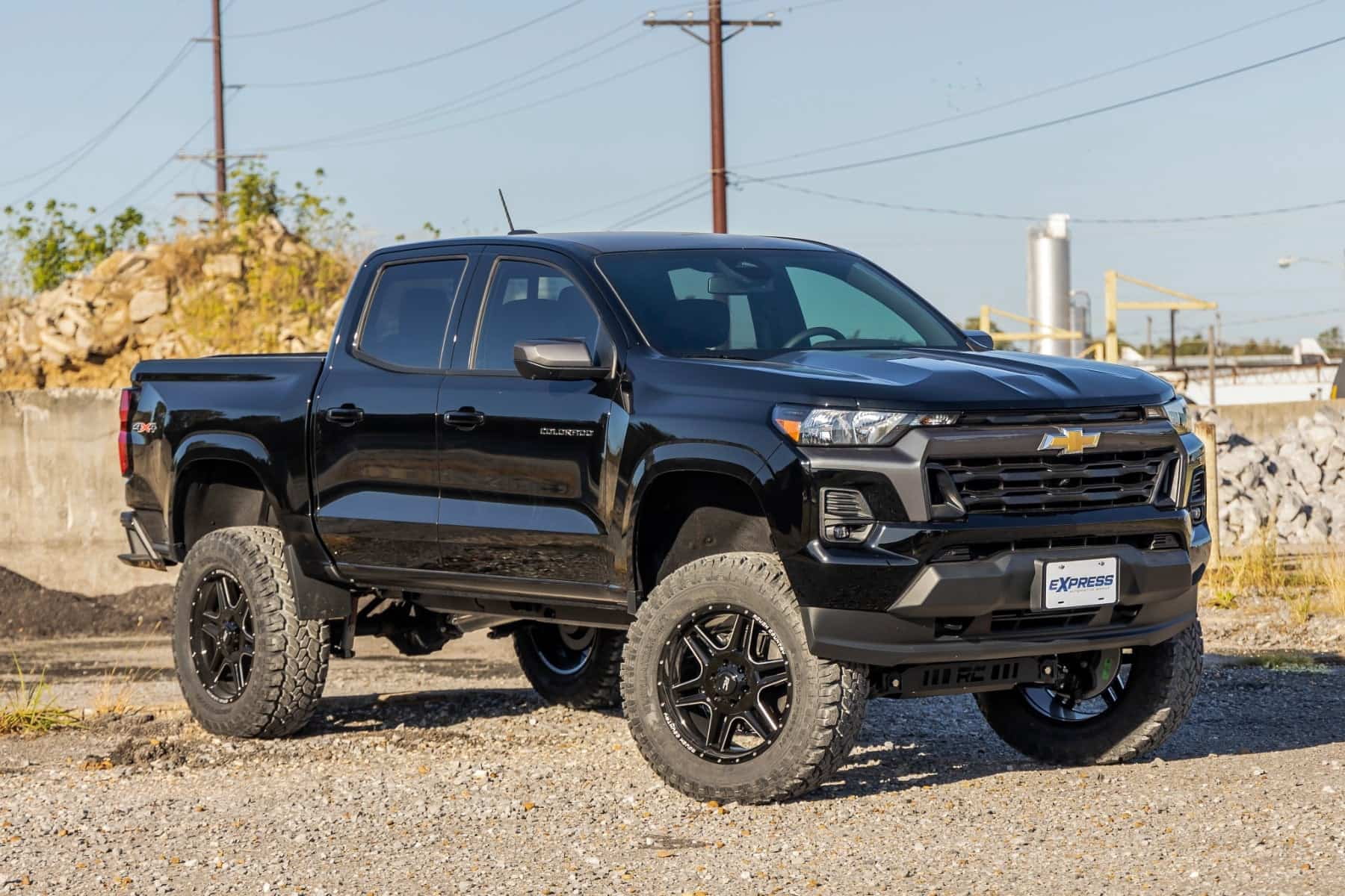 Rough Country 6" Lift Kit w/N3 Struts for 23-26 Chevy Colorado/GMC Canyon- 13331