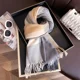thumbnail image 2 of Bufanda de moda femenina Versión coreana Todo con cuadros clásicos británicos Bufandas cálidas para el cuello de otoño e invierno para estudiantes engrosadas, 2 of 5