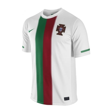 Nike Boys Portugal 2010/11 Away Soccer Jersey, White, Size Youth Extra Small