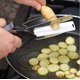 thumbnail image 3 of Cortador De Alimentos De Cocina, Cortador De Alimentos 2 En 1, Tijeras De Alimentos Multiusos Inteligentes Con Tabla De Cortar Para Picnics Y Comida De Cocina Y Verduras Jormftte WMZY-232, 3 of 7