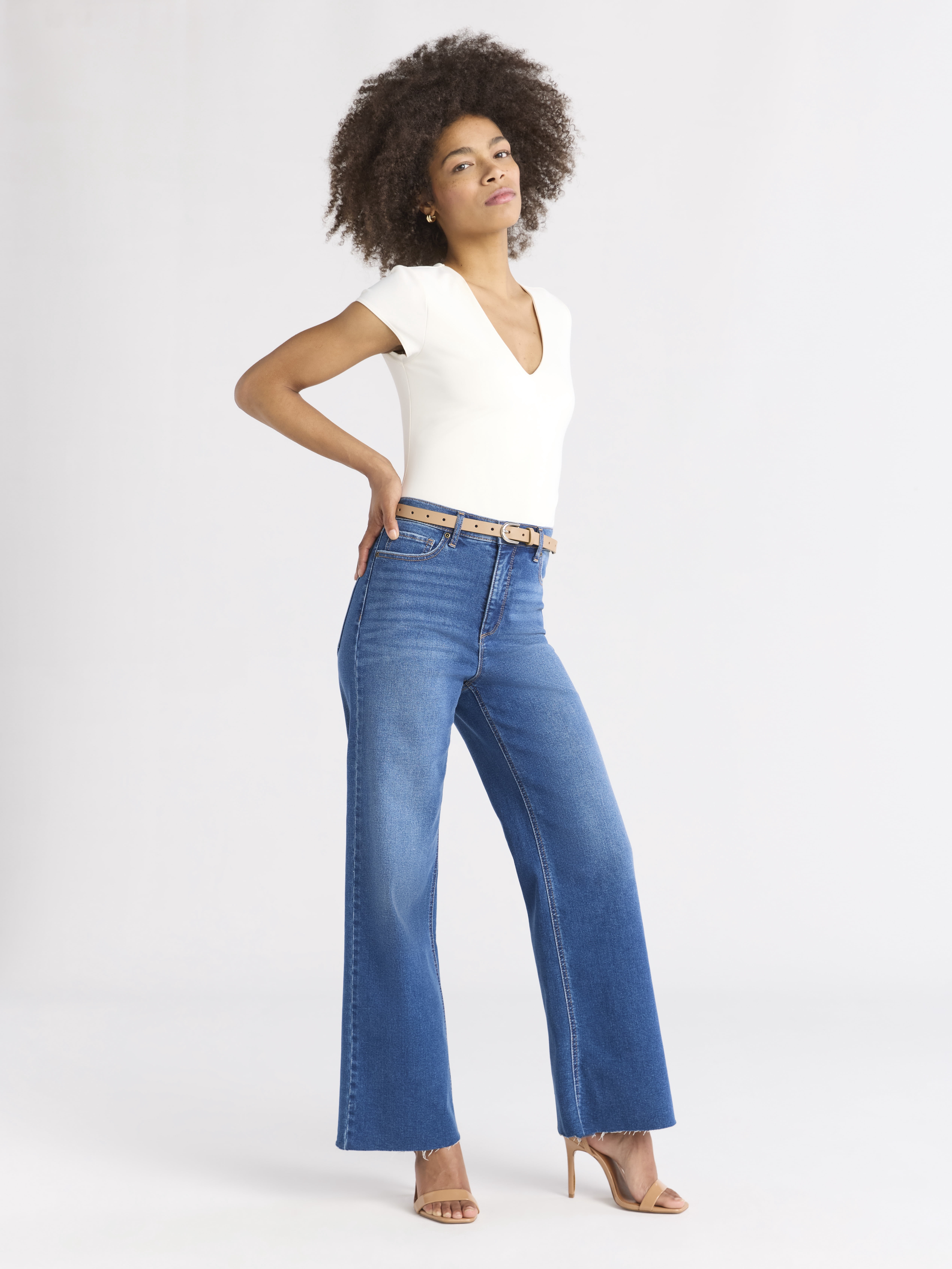 Sofia by Sofia Vergara Women's and Women's Plus Margot Wide Crop Super High Rise Jeans, Sizes 0-28W