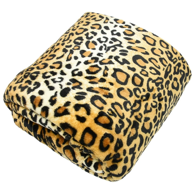 Cheetah best sale print snuggie