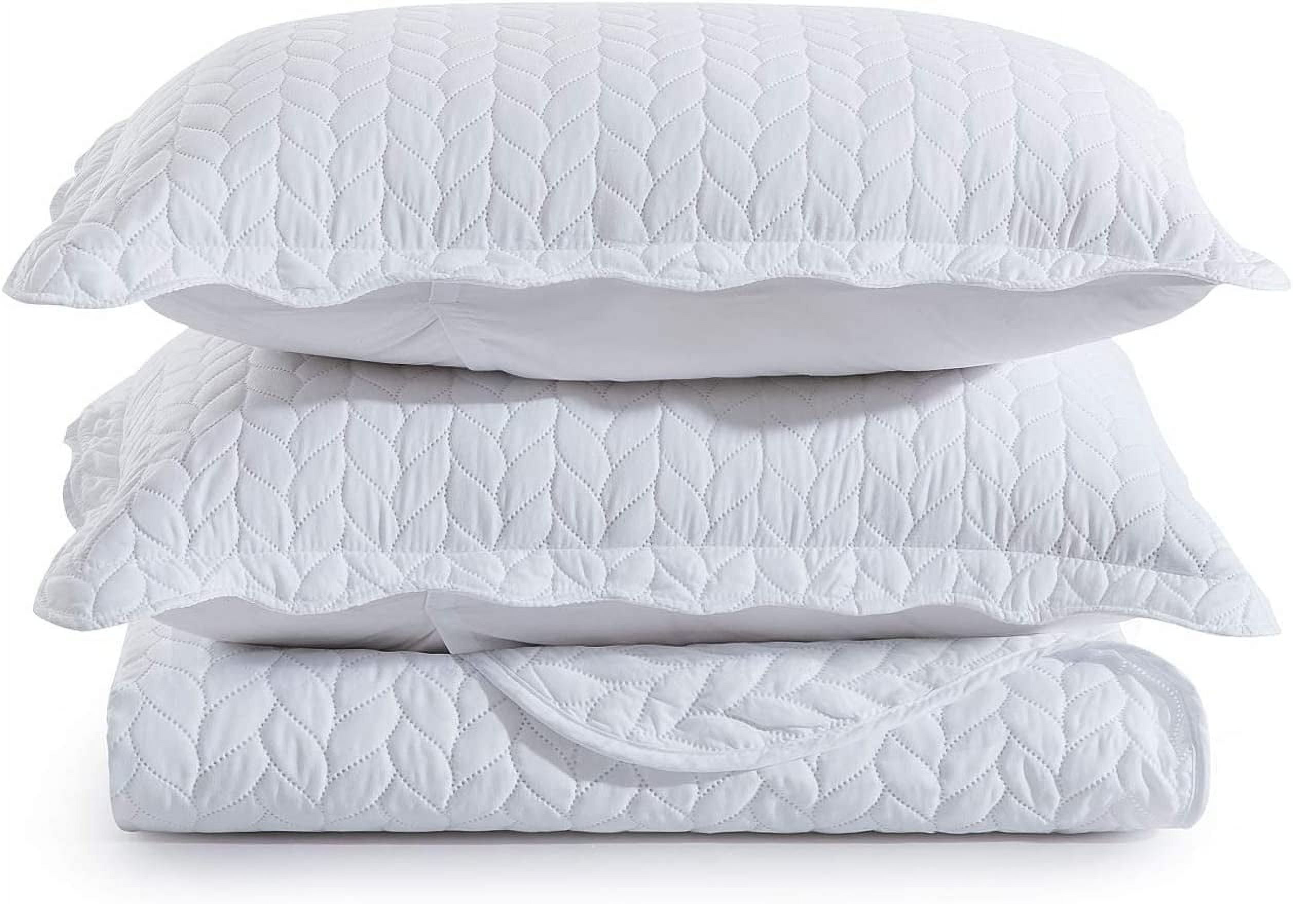 IR Imperial Rooms Quilt Set Bedding Soft Microfiber Reversible with 2 Pillow Shams Bedspreads White King 3 Piece