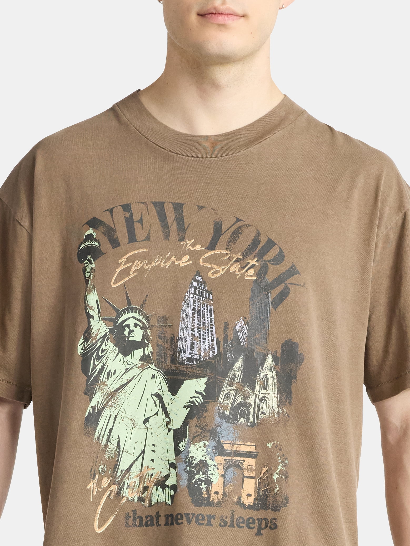No Boundaries Oversized Boxy Fit Cropped Length New York City Graphic Tee Shirt, Men's & Big Men's, XS-5XL