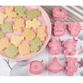 thumbnail image 5 of Juego de 8 cortadores de galletas de la serie navideña, moldes para galletas en relieve, regalo para niños, 5 of 5