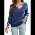 thumbnail image 2 of Suéter de Punto de Corte Regular con Cuello Marinero, Puños y Cuello en V A Rayas para Mujer Azul Oscuro L, 2 of 10