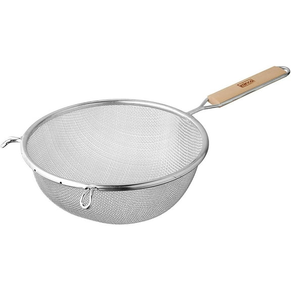 Winco Metal/Wood Strainer, 8", Brown