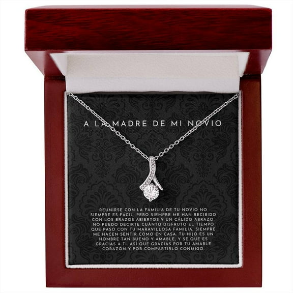 To My Boyfriend's Mom Spanish Alluring Beauty Necklace Luxury Box