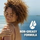 thumbnail image 5 of Protector solar CoreTex Sun X 30+ SPF, tamaño 100 paquetes, 5 of 7