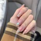 thumbnail image 2 of Pegatinas de uñas de manicura desmontables con cristales brillantes blancos sin tirantes para un cuidado moderno, 2 of 4