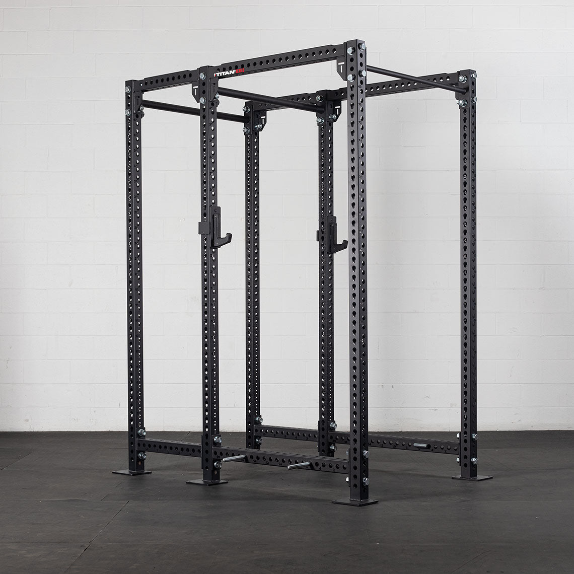 Titan Fitness TITAN Series 2" Heavy Duty Pull Up Bar